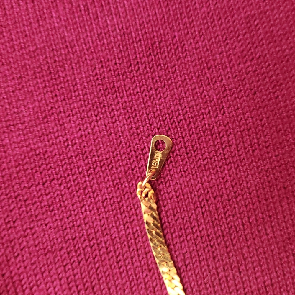 Six Necklaces - Picture 6 of 9